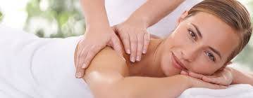 Prix soin coup d'éclat avec dermabrasion adapté aux peaux noires Proche de Illkirch