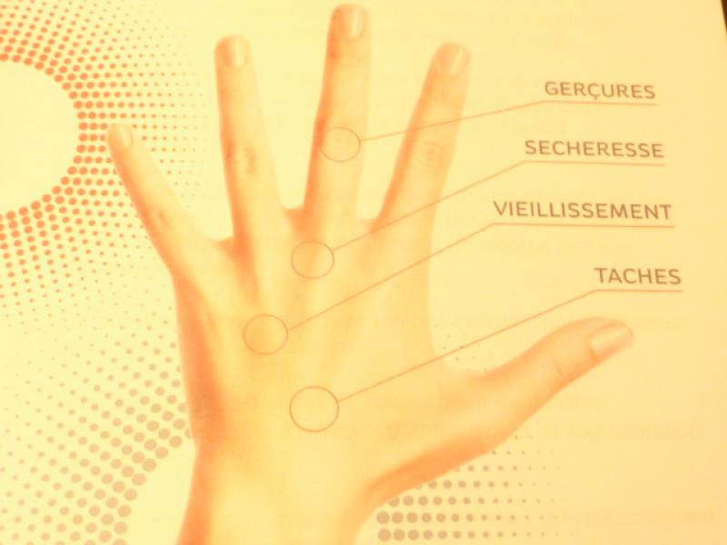 soin des mains anti âge à Strasbourg uniquement à l'institut Anne Walter